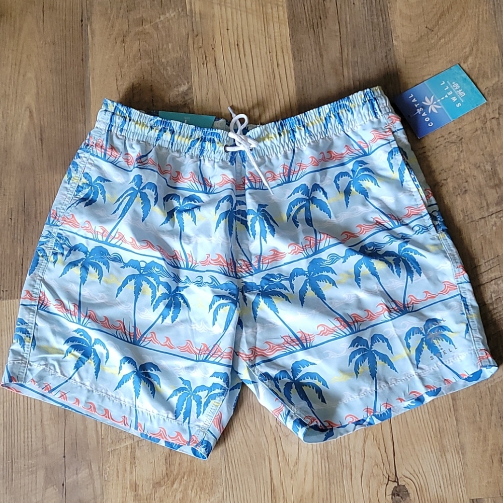 Men's swimming trunks size Lg with UPF 50+ (NWT)
